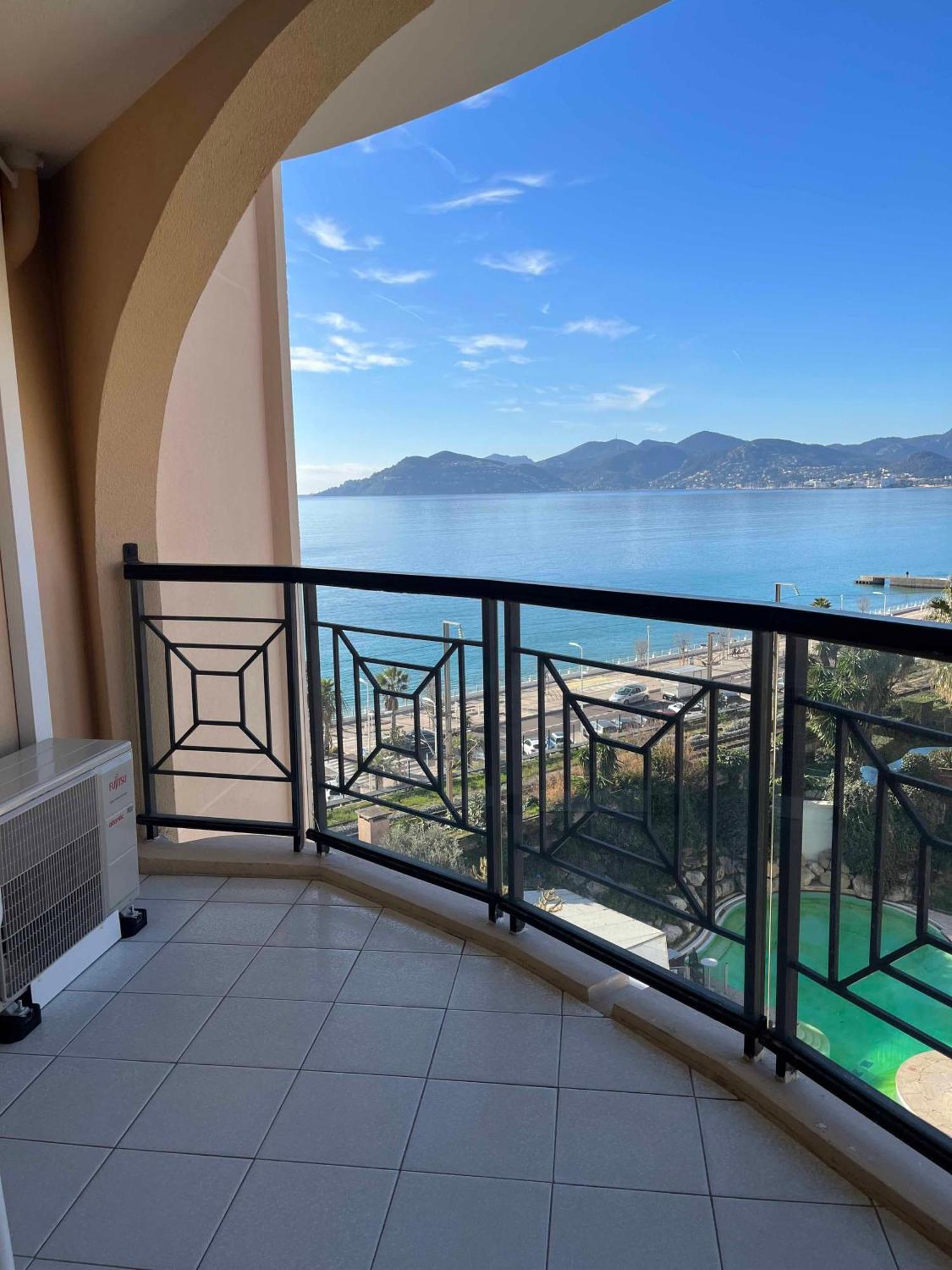 Cannes Apartment With Sea View, Aircondition And Parking Luaran gambar